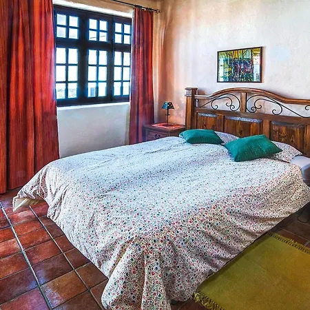 La Hoya, El Tanque Apartamento